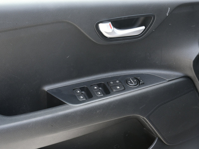 2021 Kia Rio 5-door LX+ Certified | Low Mileage | Bluetooth | Heated Seats | Heated Mirrors