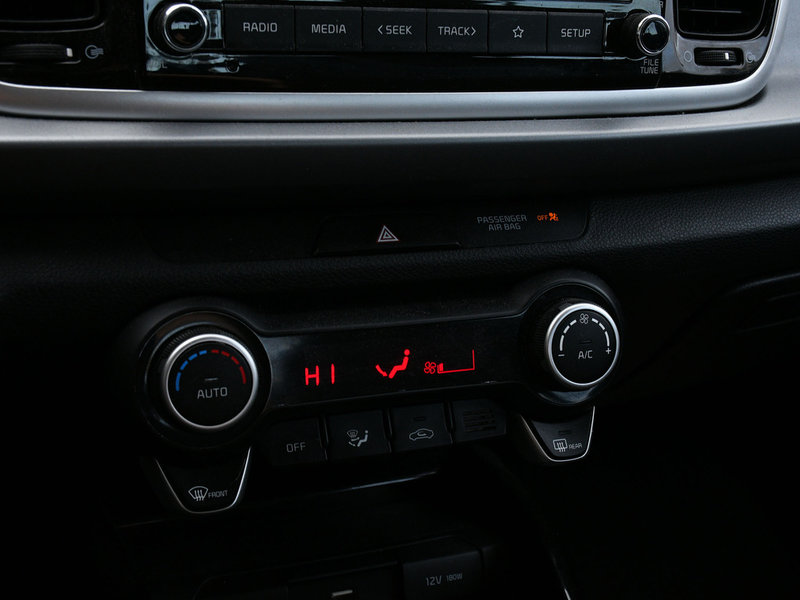 2023 Kia Rio 5-door EX Premium CERTFIED|ALLOY WHEELS| ELECTRONIC STABILITY CONTROL| EMERGENCY COMMUNICATION SYSTEM|