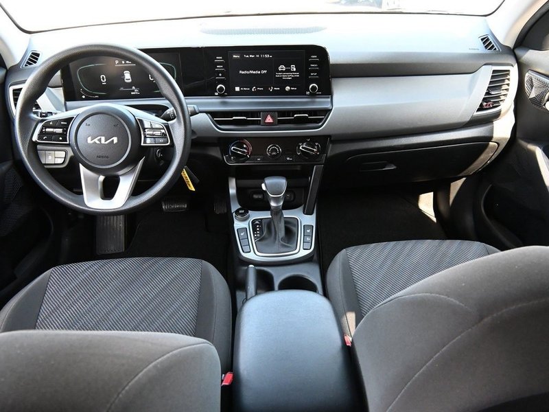 2024 Kia Seltos LX CPO | Heated Seats | Backup Cam | Bluetooth