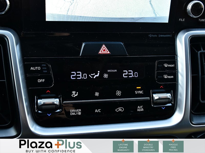 2022 Kia Sorento Hybrid EX