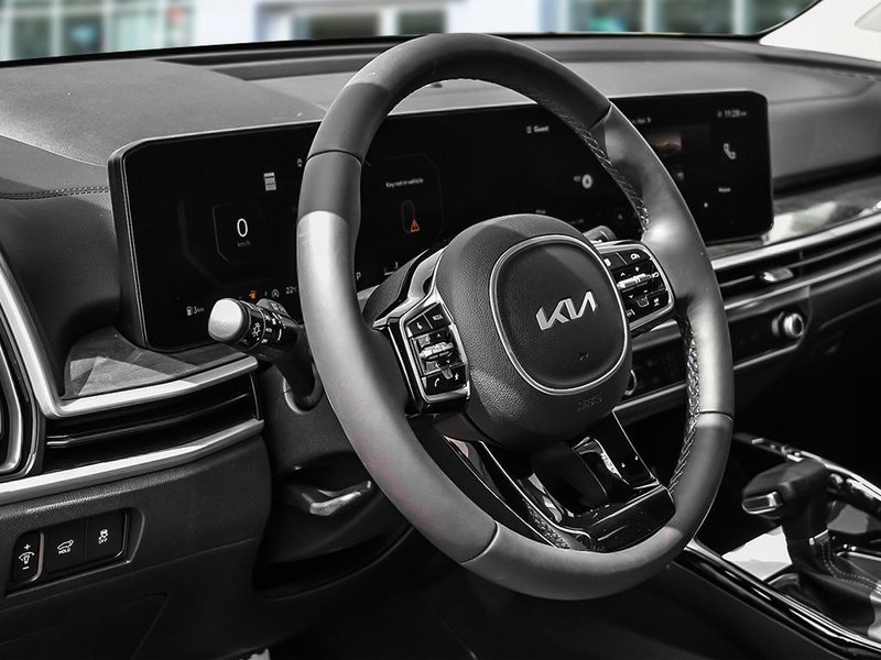2025 Kia Sorento X-Line Limited Black Interior DEMO | LOW MILEAGE | APPLE CARPLAY | NAVI | BLIND SPOT MONITOR | CLEAN CARFAX REPORT