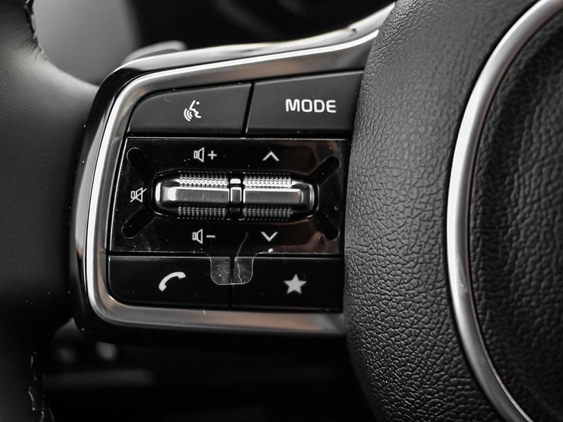 2025 Kia Sorento X-Line Limited Black Interior DEMO | LOW MILEAGE | APPLE CARPLAY | NAVI | BLIND SPOT MONITOR | CLEAN CARFAX REPORT