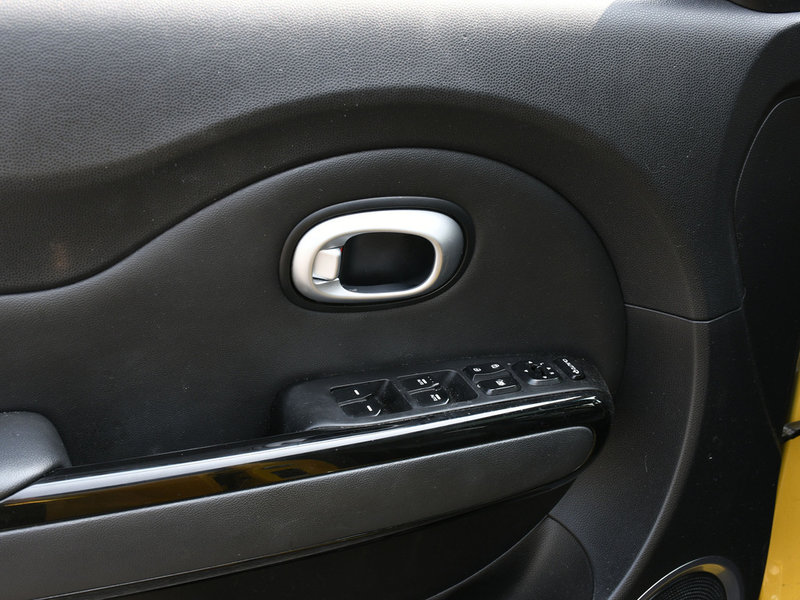 2015 Kia Soul SX Certified | Backup Camera | Bluetooth | Low Mileage