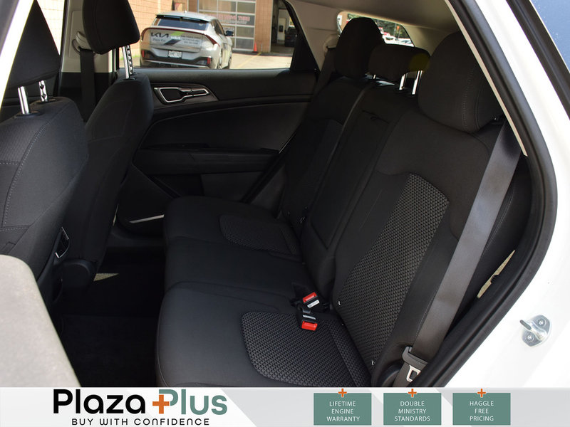 2023 Kia Sportage LX Certified | Low Mileage | Apple Carplay | Android Auto | Backup Camera