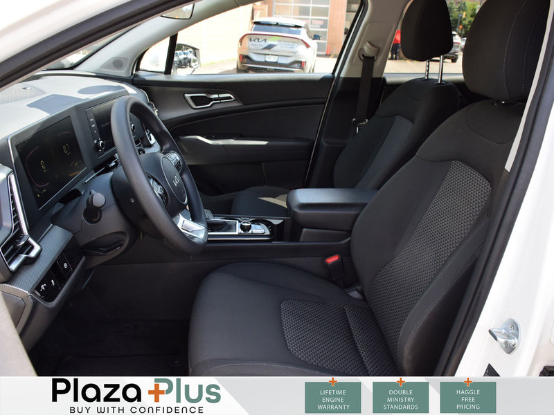 2023 Kia Sportage LX Certified | Low Mileage | Apple Carplay | Android Auto | Backup Camera