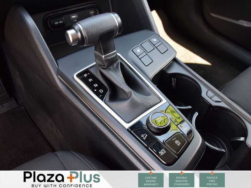 2023 Kia Sportage LX Certified | Low Mileage | Apple Carplay | Android Auto | Backup Camera