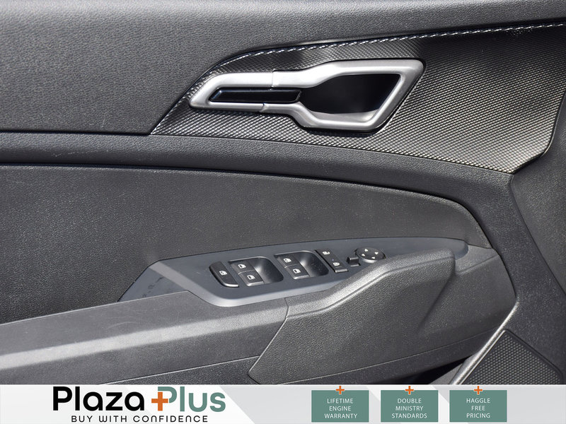 2023 Kia Sportage LX Certified | Low Mileage | Apple Carplay | Android Auto | Backup Camera