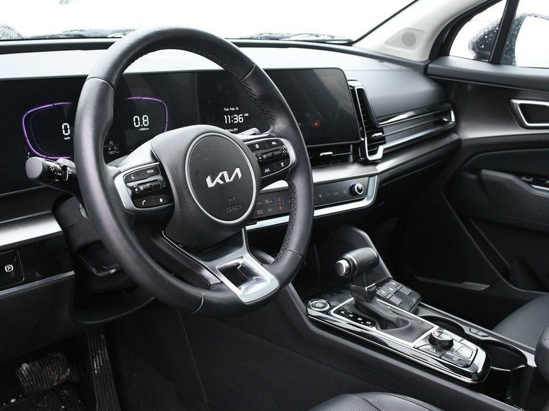 2025 Kia Sportage EX