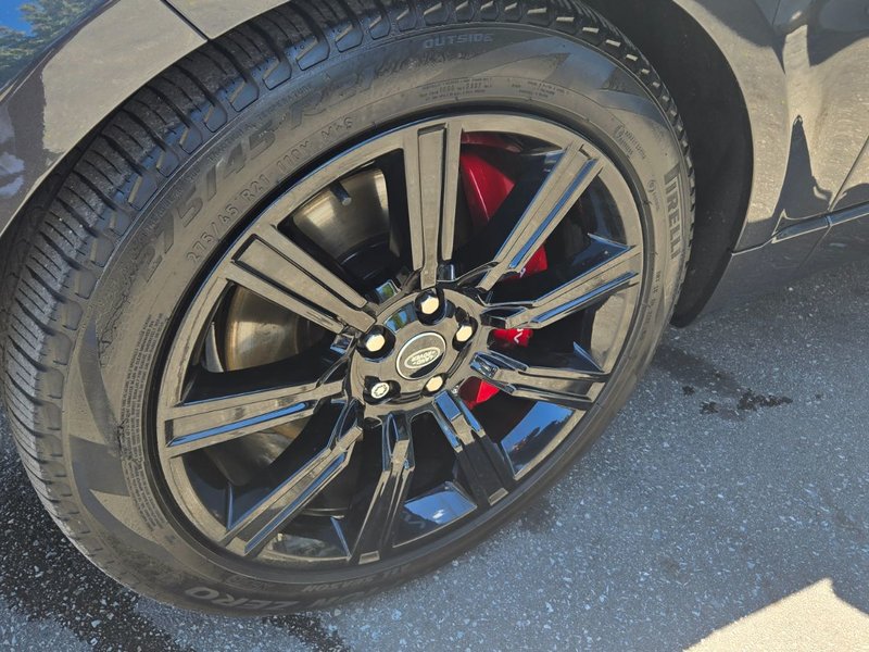 2022 Land Rover Range Rover Sport HST Certified | NAVI | Blindspot Monitor | Memory Seats | Lane Departure | Backup Camera | Moonroof