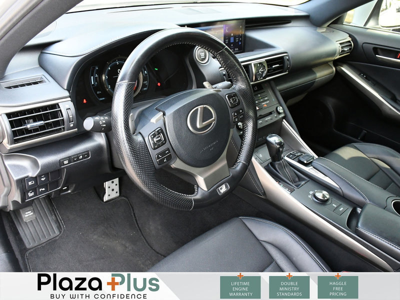 2019 Lexus IS 300 F-SPORT 2 Certified | Navigation | Ventilated Seats | Sunroof