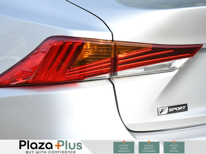 2019 Lexus IS 300 F-SPORT 2 Certified | Navigation | Ventilated Seats | Sunroof