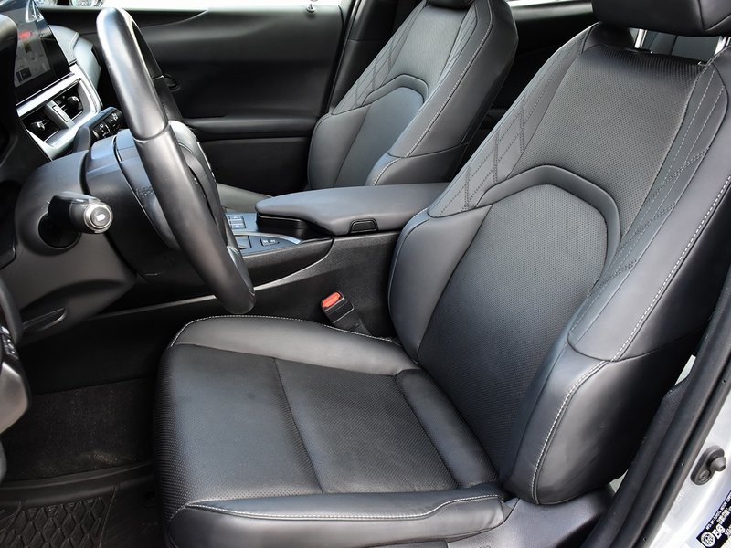 2024 Lexus UX 250h