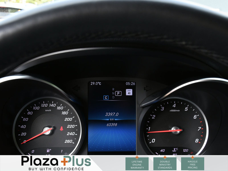 2022 Mercedes-Benz GLC 300 Certified | Pano Roof | Apple Carplay |