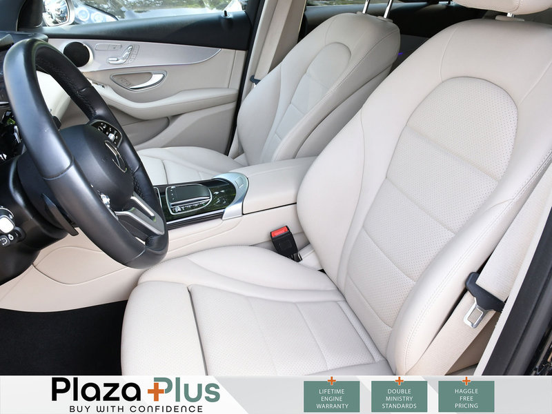 2022 Mercedes-Benz GLC 300 Certified | Pano Roof | Apple Carplay |