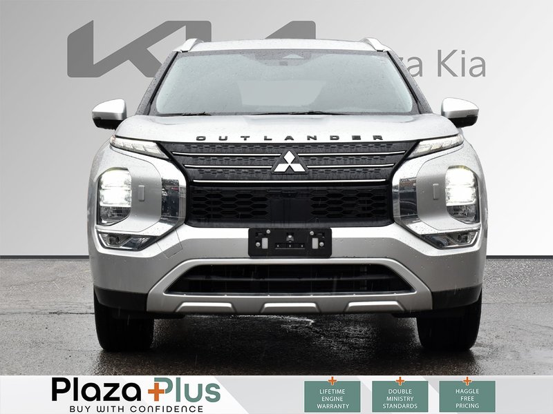 2022 Mitsubishi Outlander SE