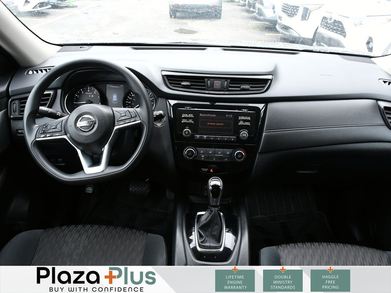 2017 Nissan Rogue  Certified | Clean Carfax Report | Backup Camera | Bluetooth