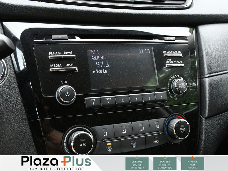 2017 Nissan Rogue  Certified | Clean Carfax Report | Backup Camera | Bluetooth