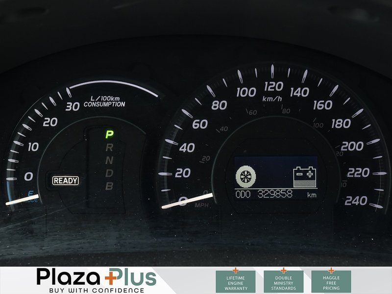 2008 Toyota Camry Hybrid BASE This vehicle is being sold as-is, unfit, not e-tested and is not represented as being in road worthy