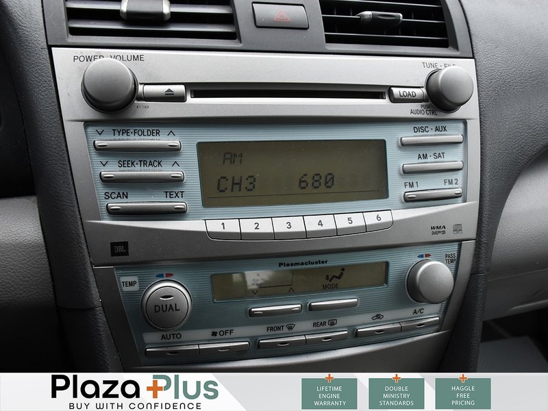 2008 Toyota Camry Hybrid BASE This vehicle is being sold as-is, unfit, not e-tested and is not represented as being in road worthy