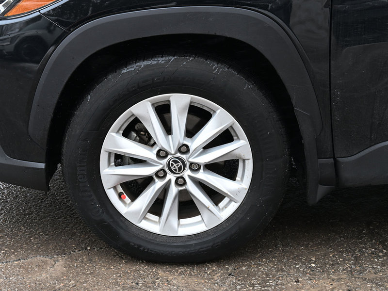 2022 Toyota Corolla Cross LE