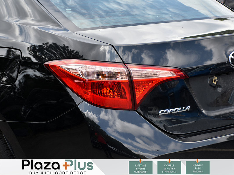 2018 Toyota Corolla LE Certified | Navi | Back Up Camera | Heated Seats