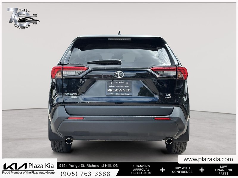 2022 Toyota RAV4 LE