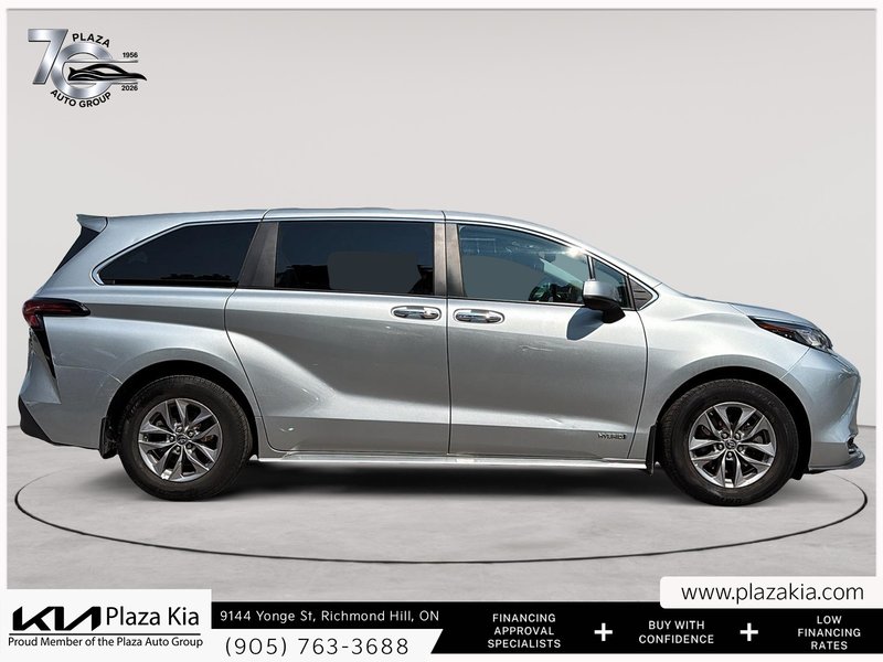 2021 Toyota Sienna XLE