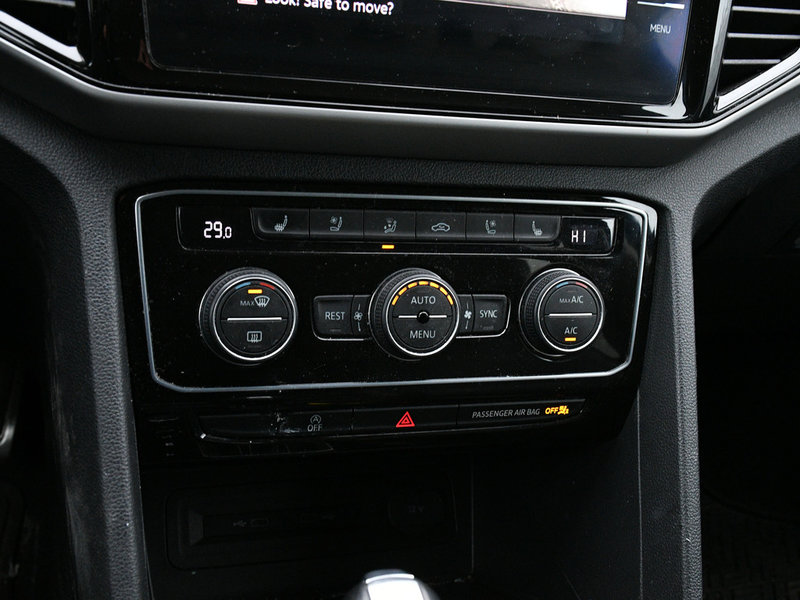 2022 Volkswagen Atlas Execline Certified | NAVI | Backup Camera | 3rd Row Seating | Heated Front Seats