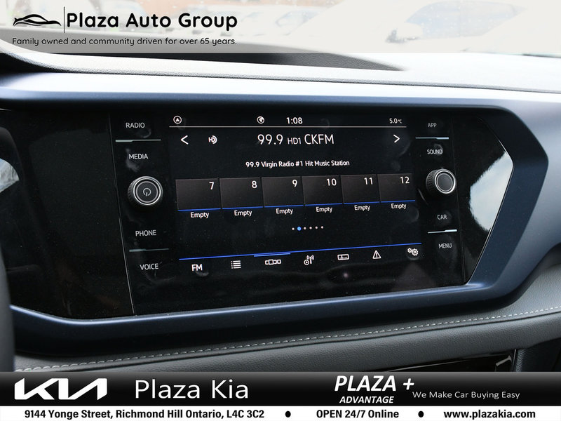 2024 Volkswagen Taos Comfortline Pano Roof|Carplay|Blind Spot Assist|Low Kms|