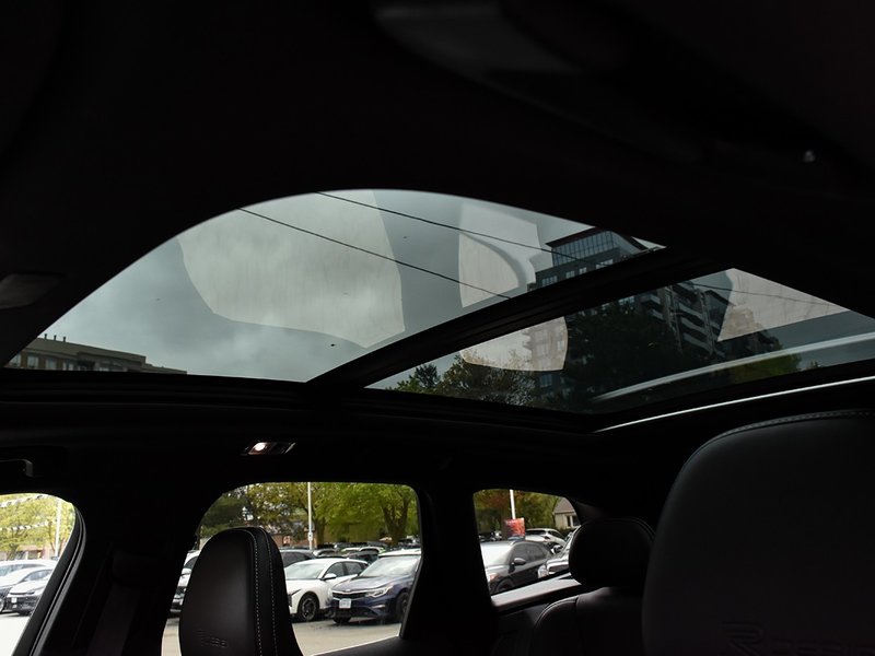 2019 Volvo XC60 R-Design