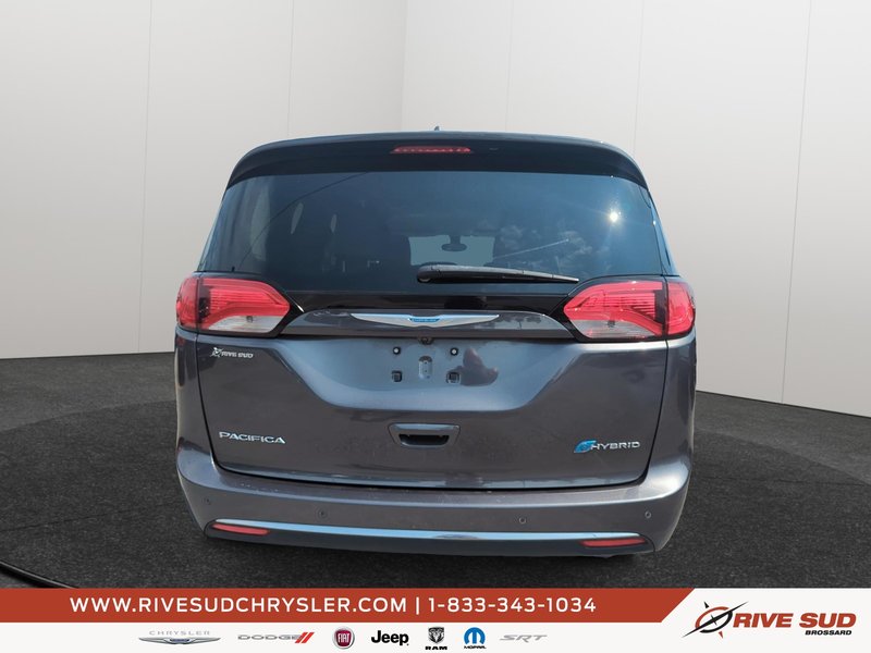 Chrysler Pacifica Hybrid Touring-L 2020