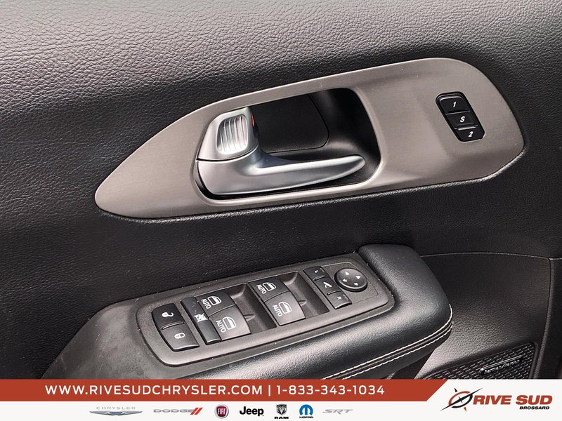 Chrysler Pacifica Hybrid Limited CUIR TOIT PANO GPS 2022