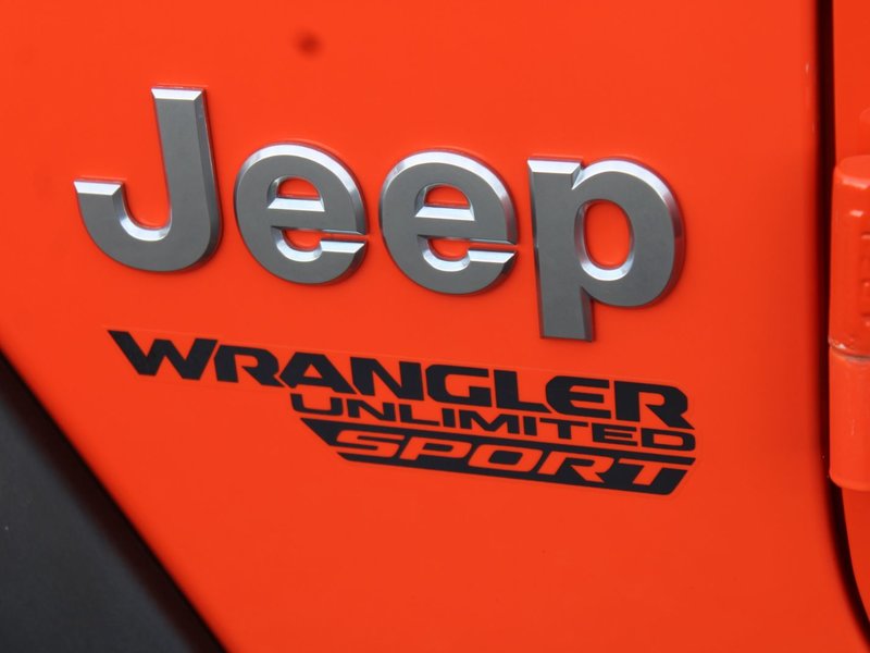 Jeep Wrangler Unlimited Sport 2018