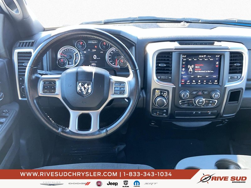 Ram 1500 Classic Warlock 4X4 GPS CREW CAB 2021