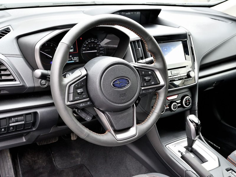2022 Subaru Crosstrek Touring, sièges chauffants, caméra de recul, Apple CarPlay et Android auto, Eyesight Complice de vos passions