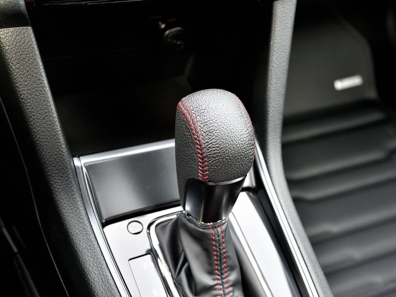 Subaru WRX Sport Automatique, eyesight, apple carplay, android auto, toit ouvrant, sièges chauffants, caméra de recul, régulateur de vitess 2021 Complice de vos passions