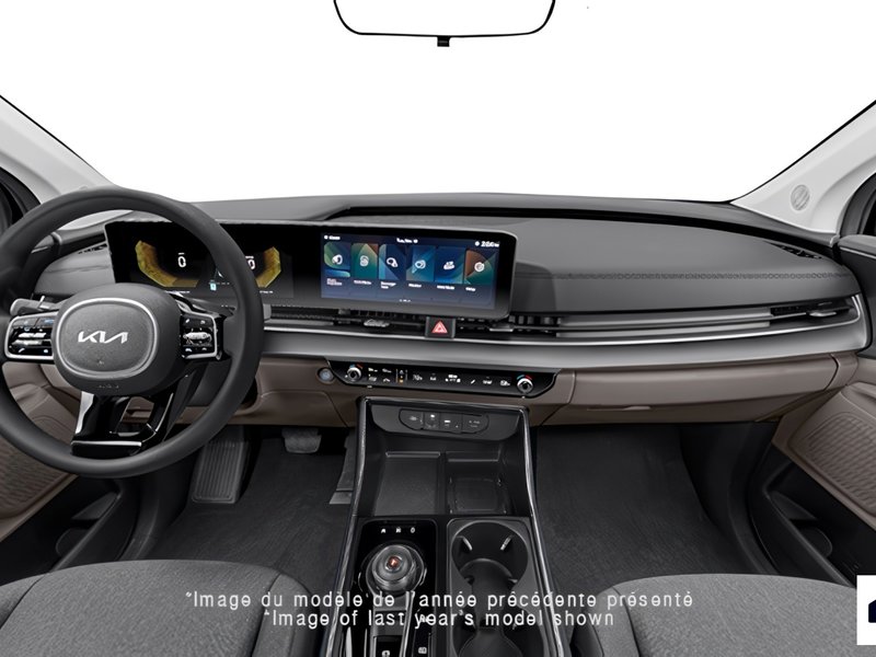2027 Kia Carnival Hybrid LX+