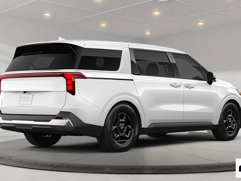2027 Kia Carnival LX