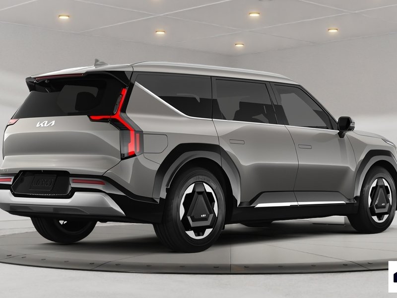 2026 Kia EV9 Land AWD w/ Premium Package **INCOMING UNIT** 455 KM EV Range
