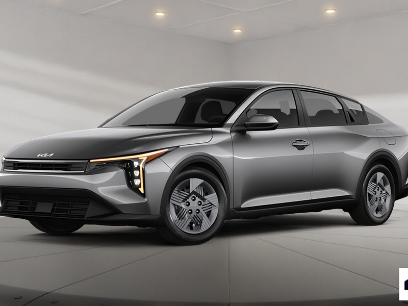 2025 Kia K4 LX
