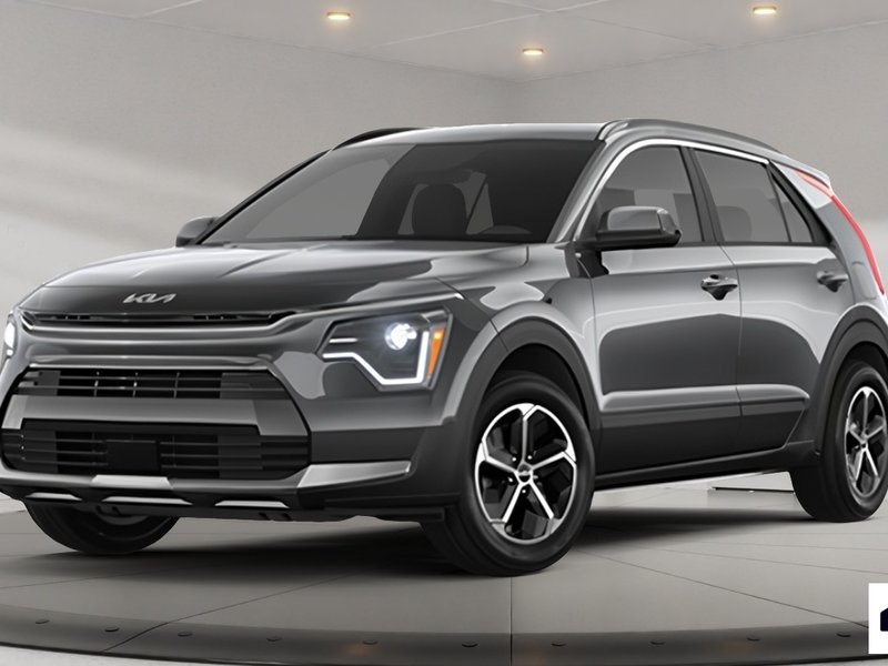 2025 Kia Niro HEV EX Fuel-Efficient Hybrid, Advanced Tech, Spacious Interior
