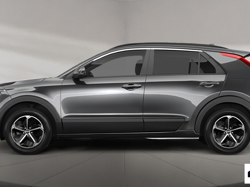 2025 Kia Niro HEV EX Fuel-Efficient Hybrid, Advanced Tech, Spacious Interior
