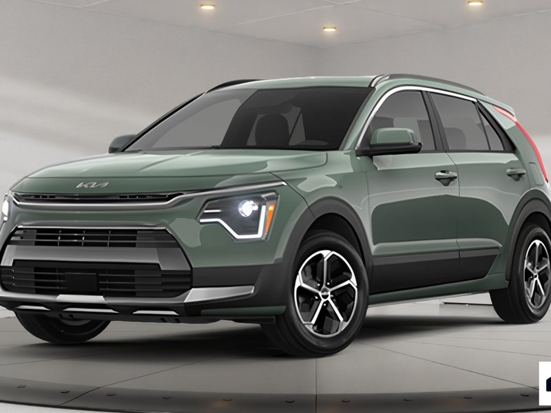 2026 Kia Niro HEV EX BEAT THE GAS PRICES WITH A HYBRID!