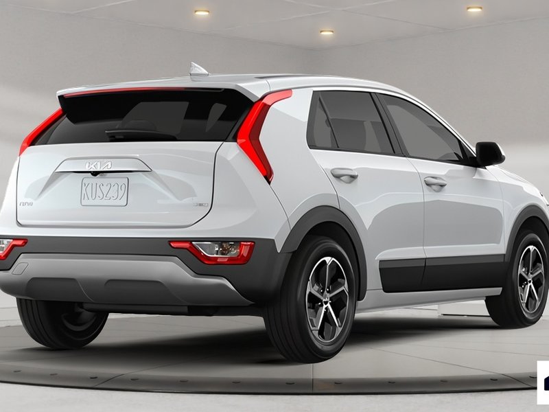 2026 Kia Niro PHEV LX *55 KM Range on EV Mode, Includes Level 2 Charger*