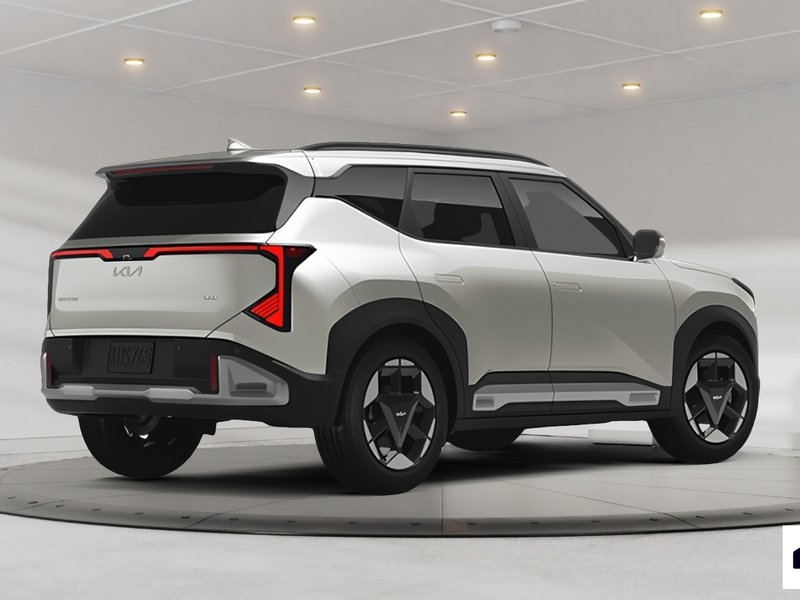 2027 Kia Seltos EX Premium AWD **Incoming Unit**