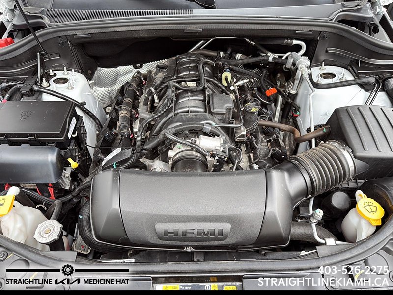 2025 Dodge Durango R/T power and practicality, room for the whole family, AWD, low kms