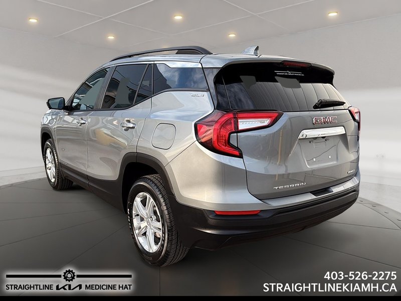 2024 GMC Terrain SLE AWD Confidence, practical features, equipped for comfort
