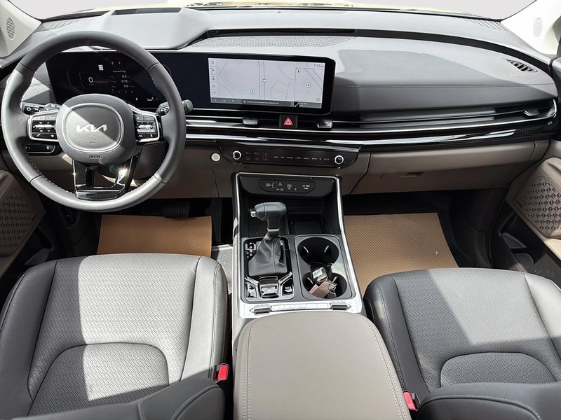 2026 Kia Carnival SX Premium Family Comfort with Advanced Tech & Versatile Space