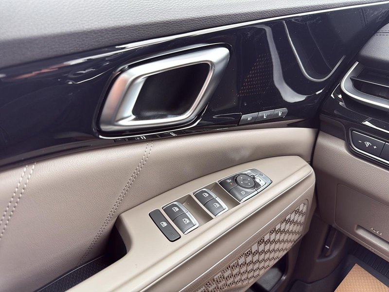 2026 Kia Carnival SX Premium Family Comfort with Advanced Tech & Versatile Space