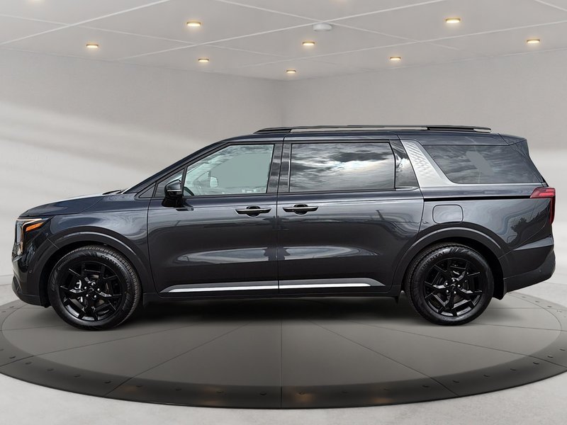 2026 Kia Carnival SX premium features, reliable, spacious cargo, 3rd row seater